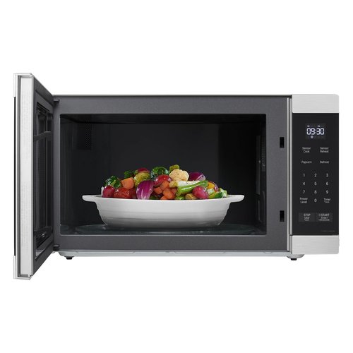 Countertop Microwave Oven (SKSMC2411S) front open with food